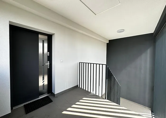 شقة Marina Pierwoszyno